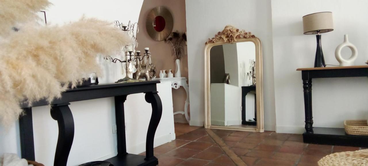 La Maison Perchee Aigues-Mortes Extérieur photo