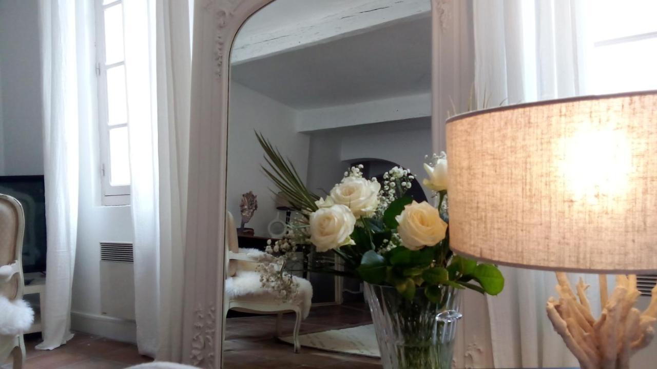 La Maison Perchee Aigues-Mortes Extérieur photo